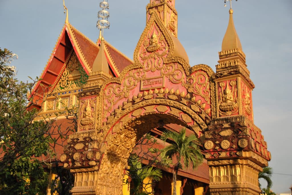 Vientiane hat zahlreiche prächtige Tempel zu bieten